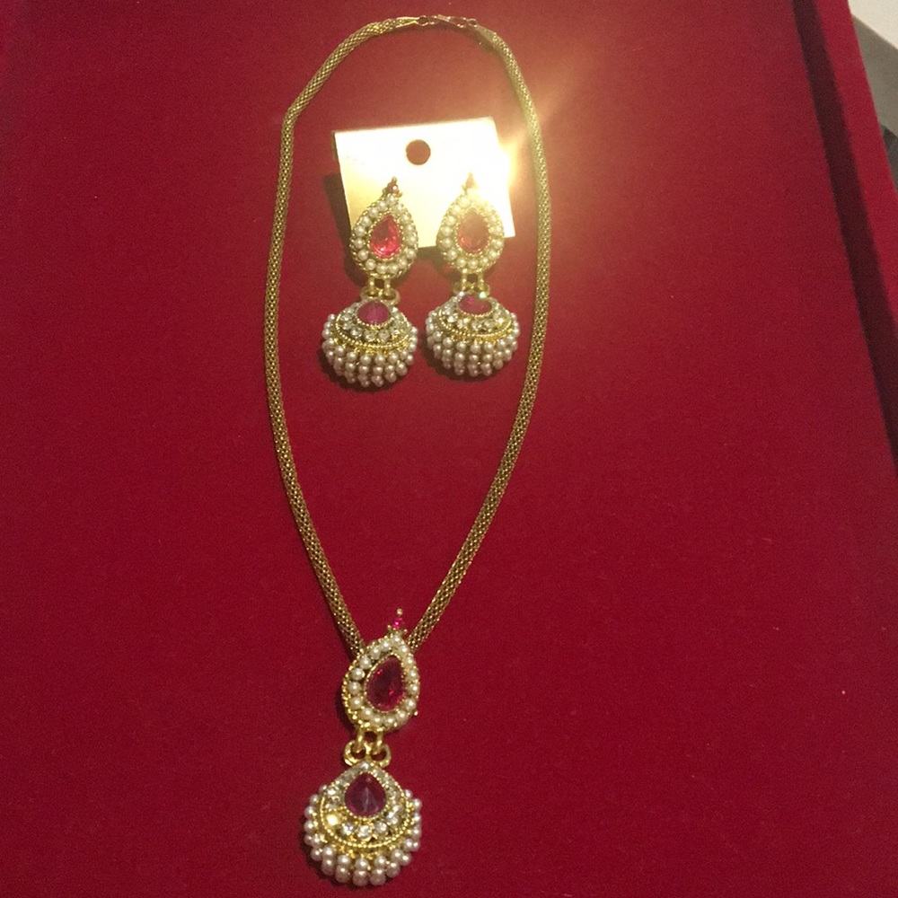 Indian Bollywood wedding necklace jewelry